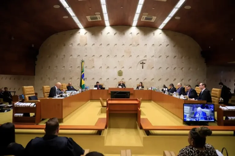 Descriminalização do aborto no Brasil: julgamento acontecerá no plenário presencial do STF