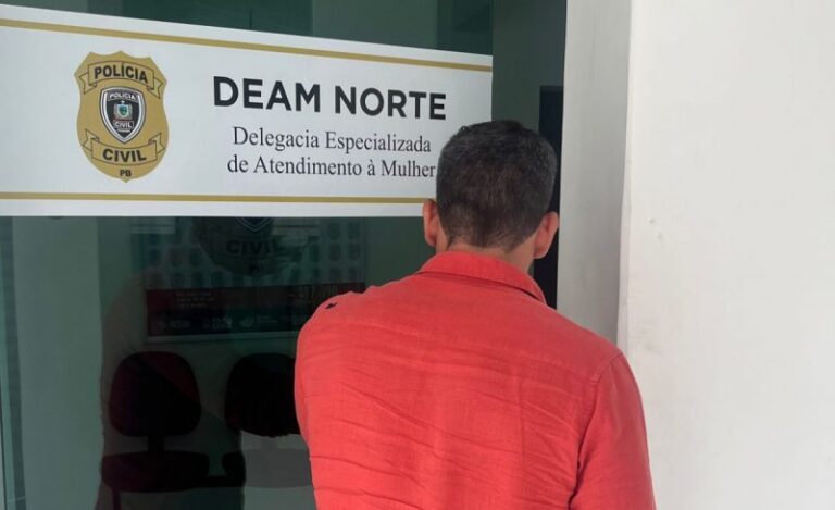 Médico acusado de agredir companheira se apresenta à polícia, fica em silêncio em depoimento e é liberado