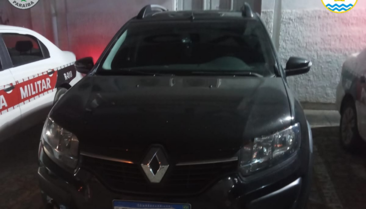 Polícia prende acusado de roubos de veículos em CG