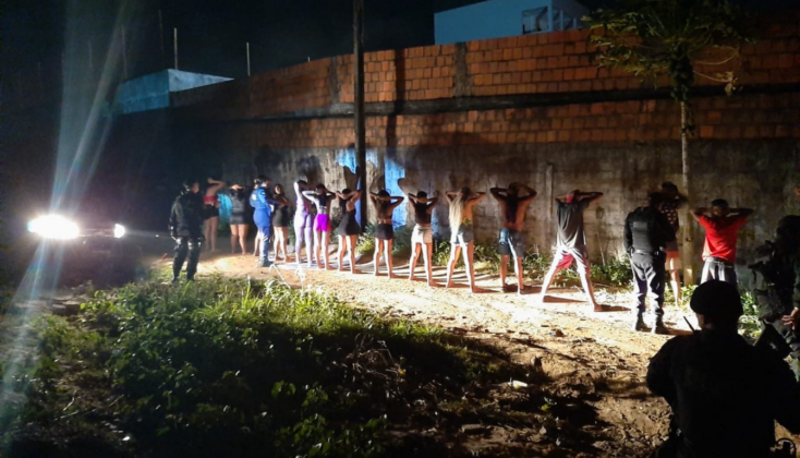 PM interrompe festa irregular com droga e menores de idade no Conde