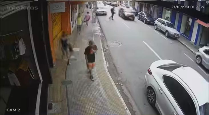 Loja é furtada na manhã desta sexta no Centro de Campina