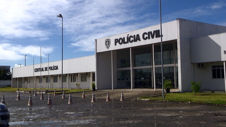 Homem é preso acusado de esfaquear travesti durante programa sexual em JP