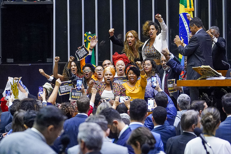 Lula sanciona nova Lei de Cotas nesta segunda-feira