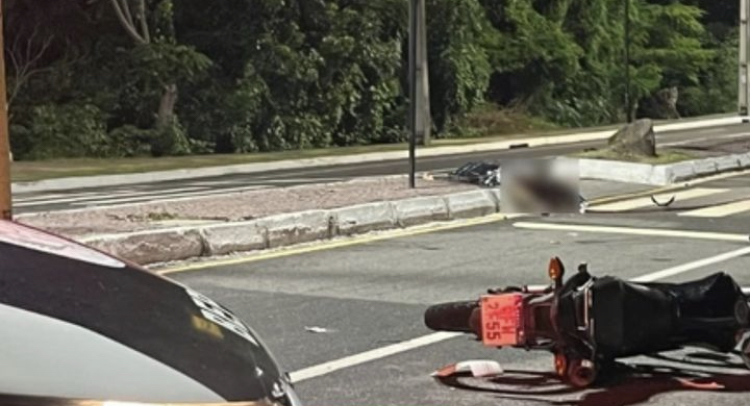 Motociclista morre após bater em placa de sinalização, em João Pessoa