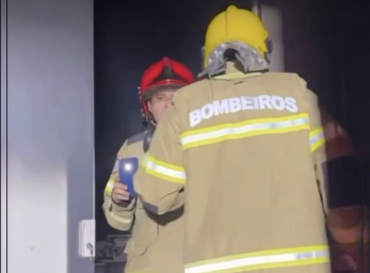 Incêndio é registrado na OAB de Campina Grande, na noite desta quarta-feira