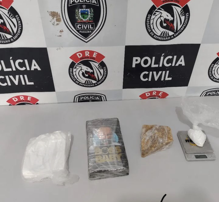 Polícia Civil apreende crack e cocaína em residência em Campina Grande