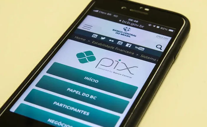 Pix tem instabilidade em todo o país nesta segunda, relatam usuários
