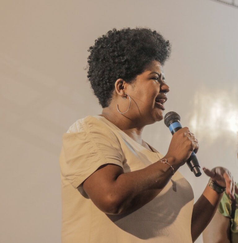 Jô Oliveira comemora bons resultados de audiência sobre impactos sociais do VLT, em Campina Grande