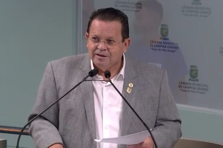 Subvenções atrasadas: Vereador Olimpio critica demora da Prefeitura de Campina Grande