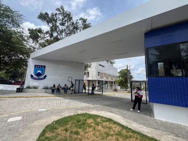 UFCG encerra hoje inscrições para 54 vagas de professor substituto