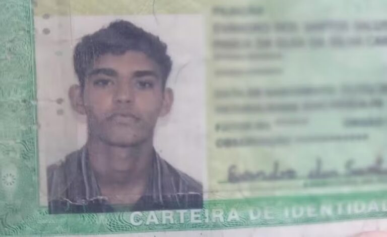 Suspeitos encapuzados invadem casa e matam homem dentro de quarto, em João Pessoa