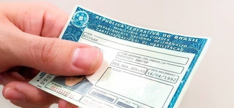 Sancionada Lei que cria CNH gratuita para população de baixa renda