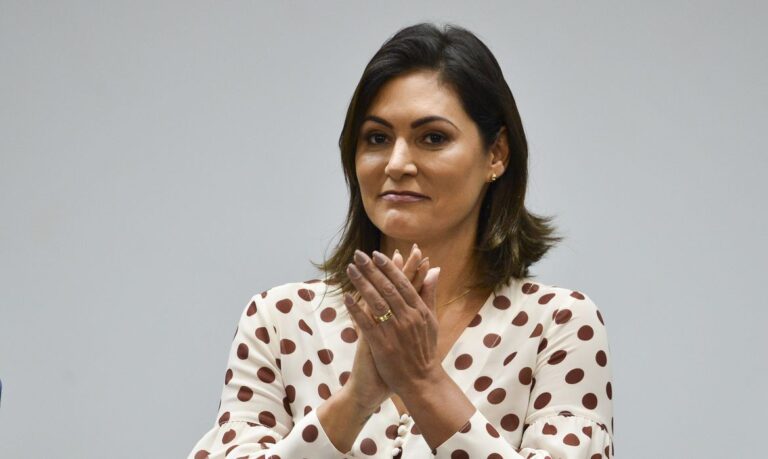 Titulo de cidadã pessoense para Michelle Bolsonaro é aprovado na Câmara Municipal de João Pessoa