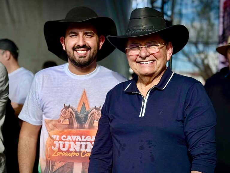 Adriano Galdino declara apoio à pré-candidatura de Felipe Coutinho e promete pedir votos