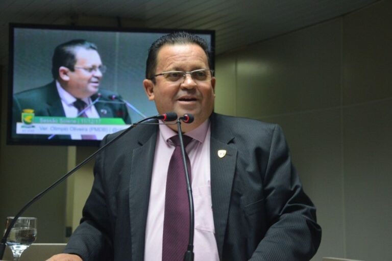 Projeto de vereador proíbe recusa de garrafões de água dentro da validade em Campina Grande