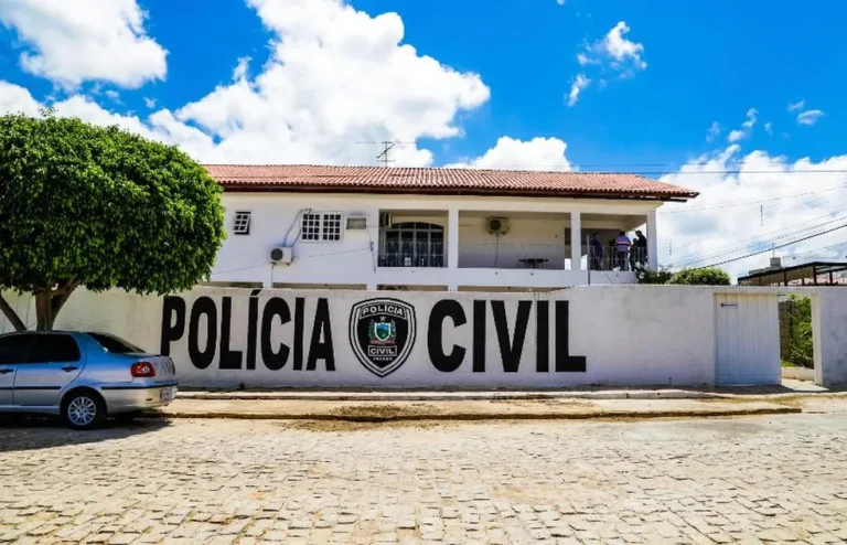 Funcionário é preso suspeito de furtar R$ 250 mil de posto de combustíveis em Patos