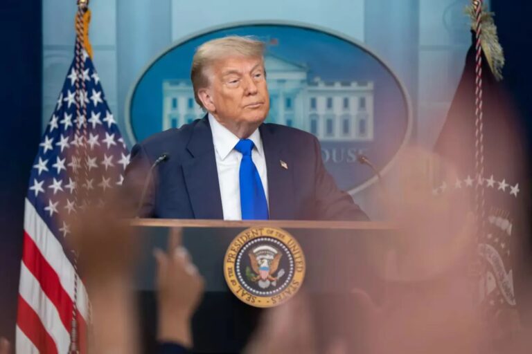 Trump descarta negociação imediata com Brasil, mas admite debate futuro sobre tarifas