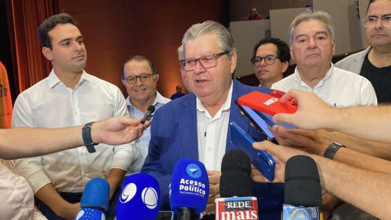 João alerta para exposição de crianças nas redes e defende regulamentação