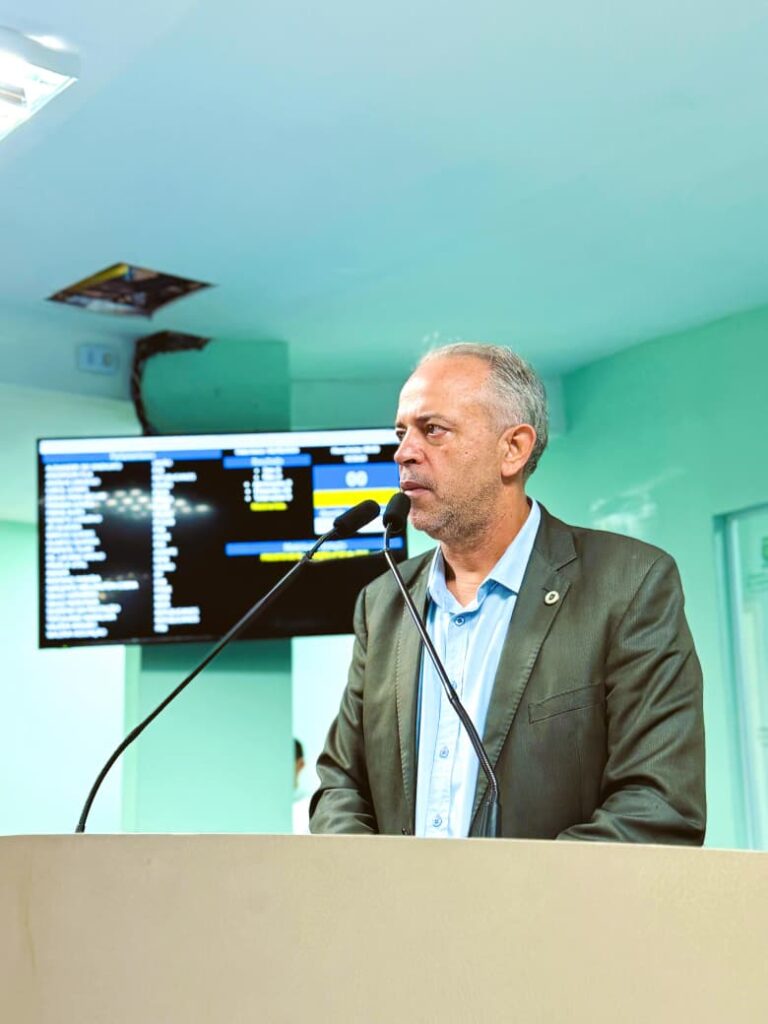 Vereador Pila alerta: “Hospitais estão colapsando por falta de gestão municipal”