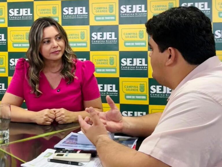 Vereadora Waléria Assunção alerta para situação da Vila Olímpica Plínio Lemos: piscina vira criadouro de mosquitos