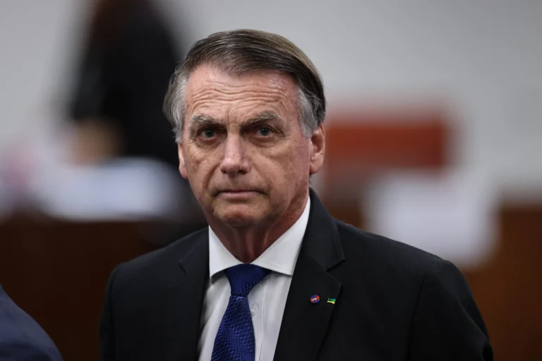 Bolsonaro é condenado a pagar R$ 1 milhão por falas consideradas racistas