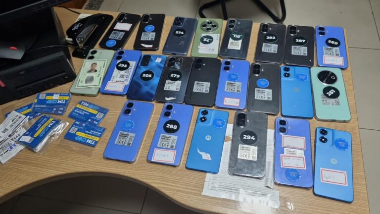 Polícia Civil conduz três suspeitos de fraude em cadastros de plataforma de apostas na Paraíba