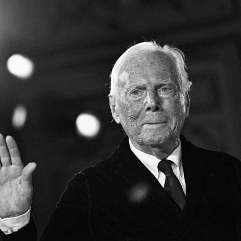 Morre o estilista italiano Giorgio Armani aos 91 anos, deixando legado de estilo e elegância