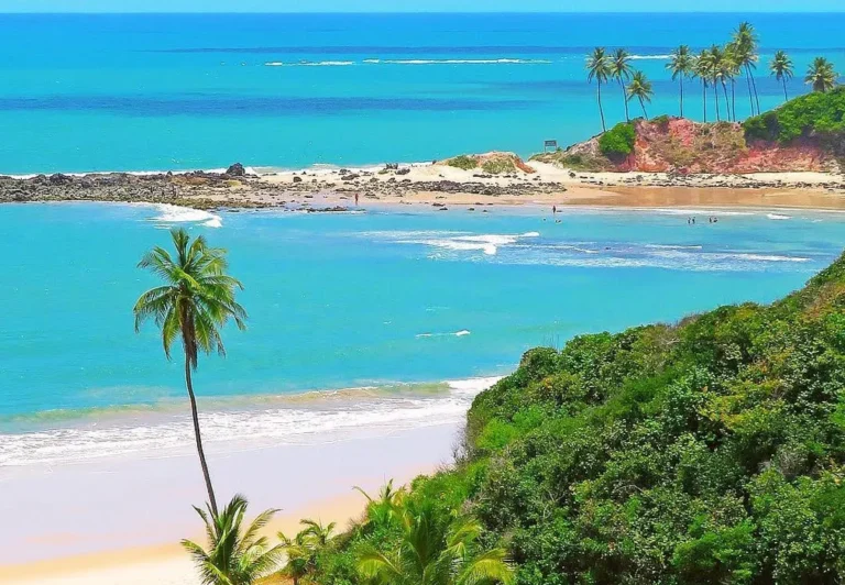 Dois trechos de praias da Paraíba são classificados como impróprios para banho, aponta Sudema