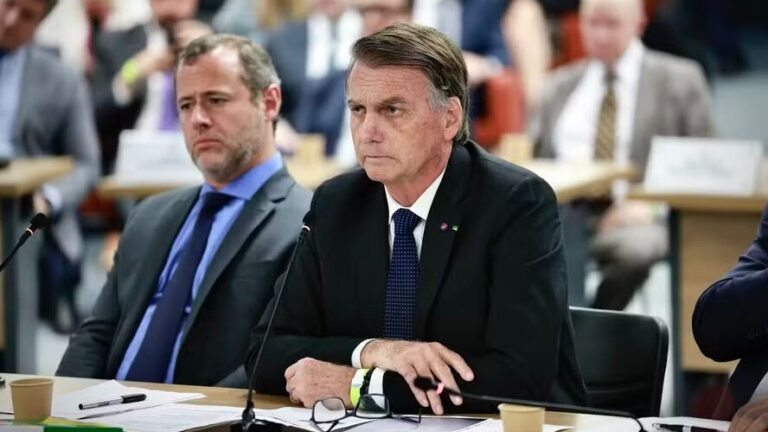 STF começa a julgar Bolsonaro e mais sete por tentativa de golpe de Estado