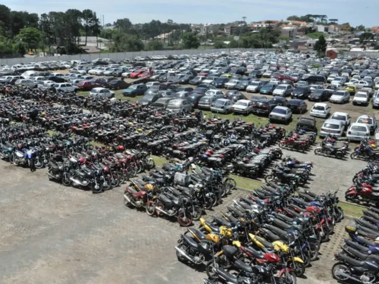 Detran-PB realiza leilão e visitação de quase 300 veículos a partir desta segunda