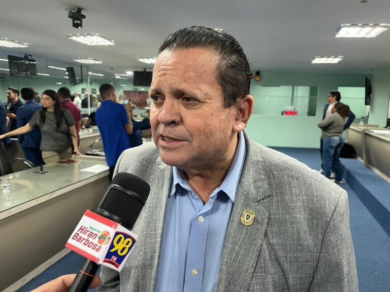 Projeto de Lei de Olimpio quer regularizar numeração de imóveis em Campina Grande
