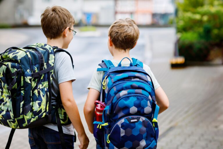 Lei sancionada na Paraíba define peso máximo das mochilas escolares