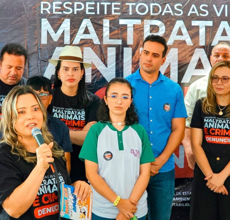 Waléria Assunção participa de campanha estadual e lança cartilha de combate aos maus-tratos contra animais