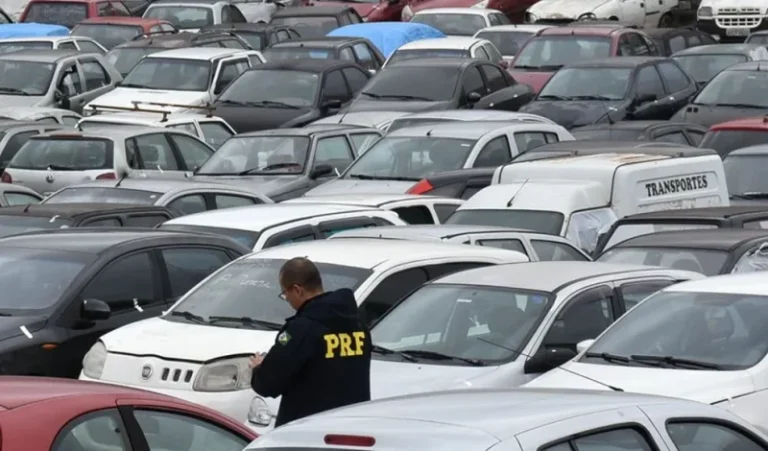 PRF realizará em janeiro leilão com mais 800 veículos retidos na Paraíba