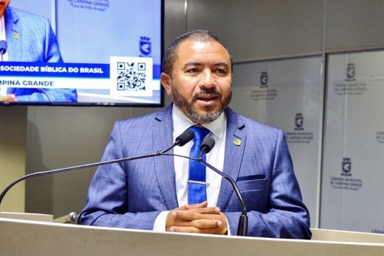 “Há desafios, mas a cidade tem avançado muito”, afirma Alexandre do Sindicato