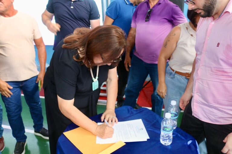 Prefeita Eleuza encerra aniversário de Puxinanã com pacote de obras superior a R$ 2 milhões