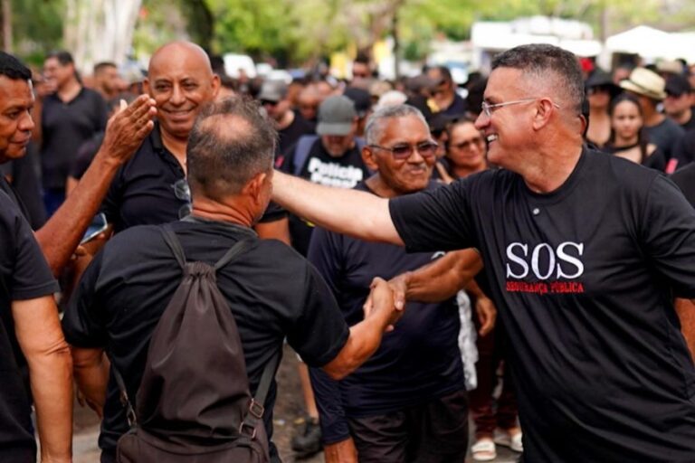 “Estou deputado, mas acima de tudo sou policial”, diz Sargento Neto em defesa das forças de segurança